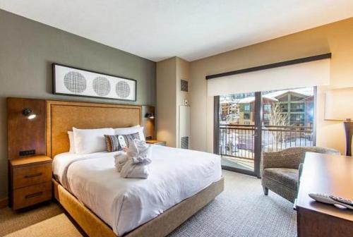 Park City House | Grand Summit Hotel, Ski In Out, Pool, Hot Tub, Gym, Perfect Location!