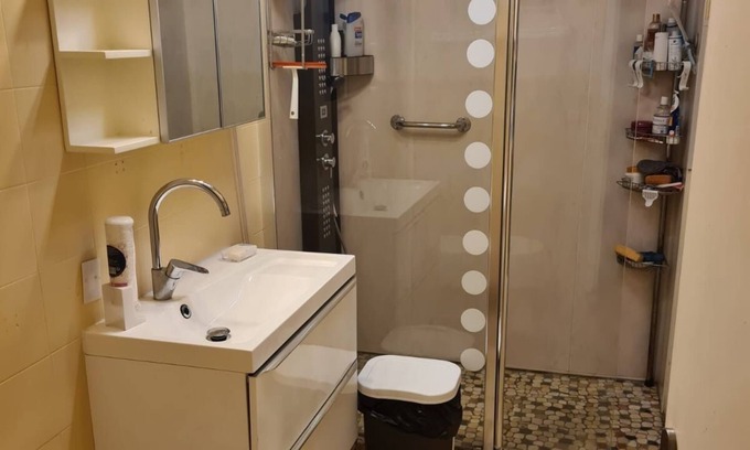 Ensues-la-Redonne Apartment | Grand T2 sur Port Avec Parking Privé et Grande Terrasse Aménagée à 20m de la mer
