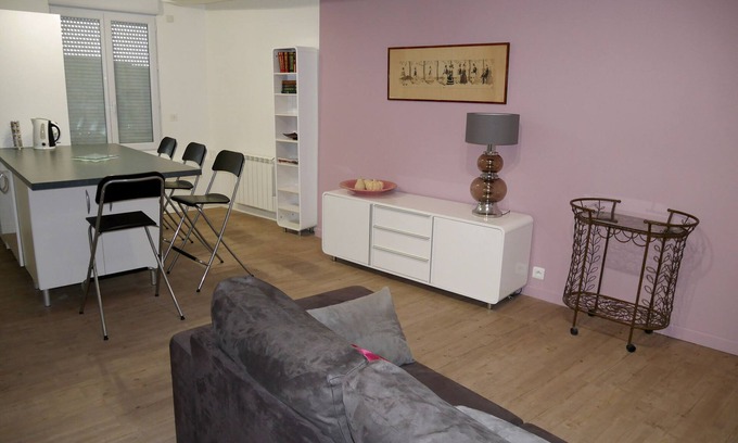 Perigueux Apartment | Grand T3 for 6 people maximum 5 minutes downtown walk