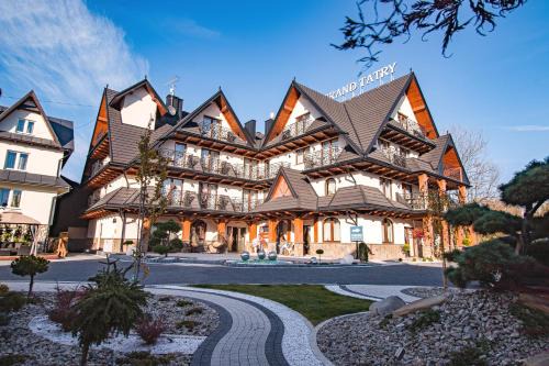 Bialka Tatrzanska Apartment | Grand Tatry - miejsce na wyjątkowy pobyt dla Ciebie i Twojej rodziny! - sauna i jacuzzi wliczone w cenę pobytu - 10 minut pieszo od Term Bania