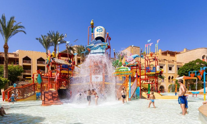 Makadi Bay Resort | Grand Waterworld Makadi Family Star - Couples and Families Only