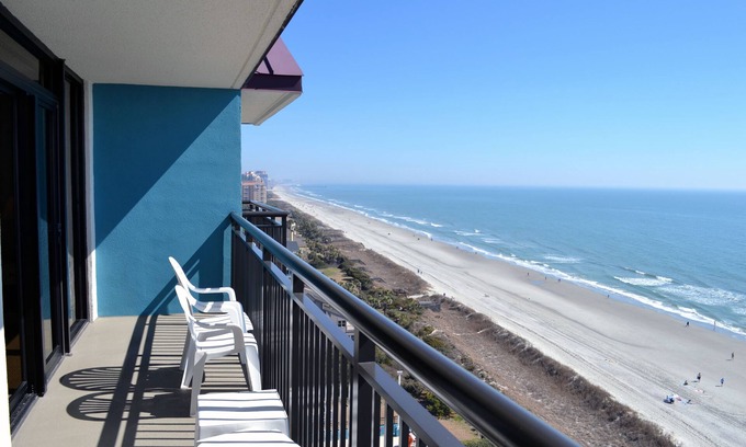 Myrtle Beach Hotel | Grande Shores Ocean Resorts Condominiums