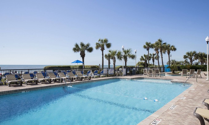 Myrtle Beach Apartment | Grande Shores Ocean Resort