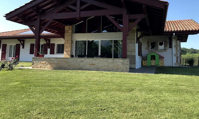 Osses Other | Grande Villa Avec Superbe vue sur les Montagnes