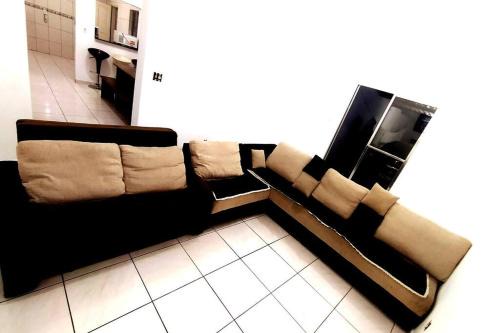Vila Guarani House | Grandes Grupos Casa 2