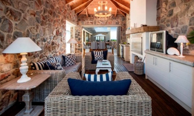 Voelklip House | Grandeur