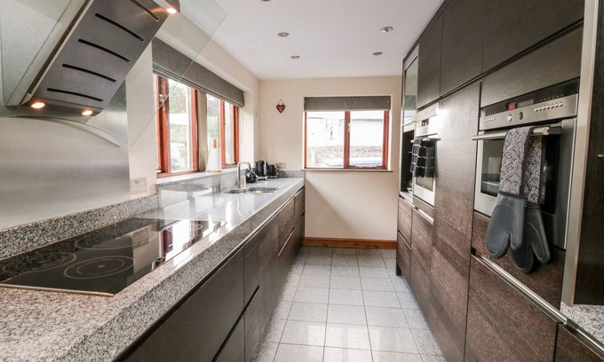 Ripon Cottage | GRANGE VIEW, with open fire in Kirkby Malzeard