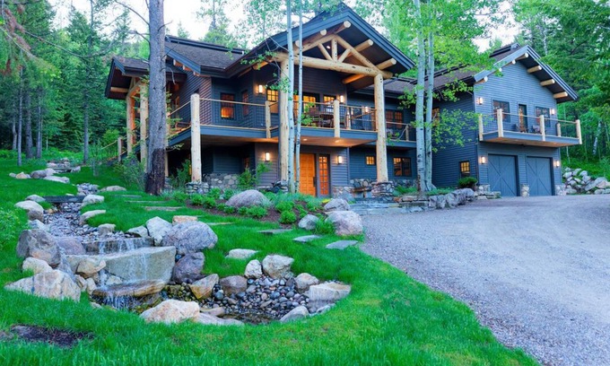 Granite Ridge House | Granite Ridge Retreat Luxurious Ski Lodge in Teton Village w/Hot Tub & A/C