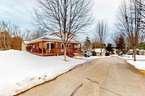 Laconia House | Granite State Serenity