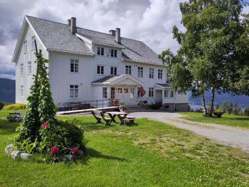 Sndre Land House | Granum Gård