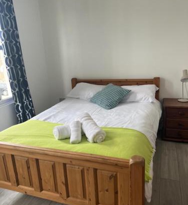 Tooting House | Graveney House Private Rooms