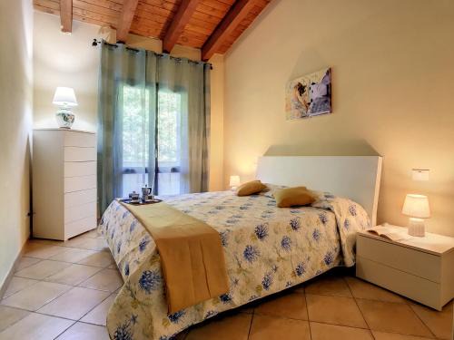 Castelsardo Apartment | Grazioso attico vicino alla spiaggia e al centro