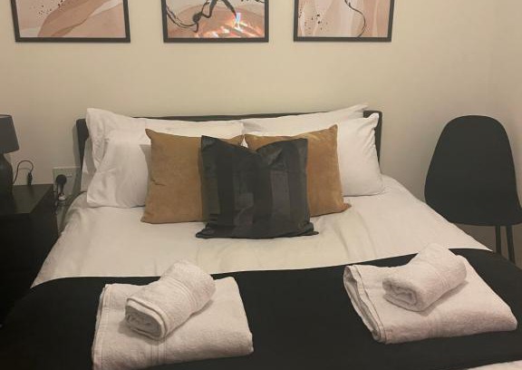 Broad Green Apartment | Great 1Bed 10 mins from East Croydon with Free WiFi