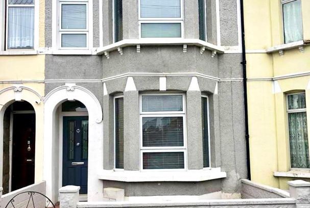 Tooting Apartment | Great 4 Bedroom home in Tooting