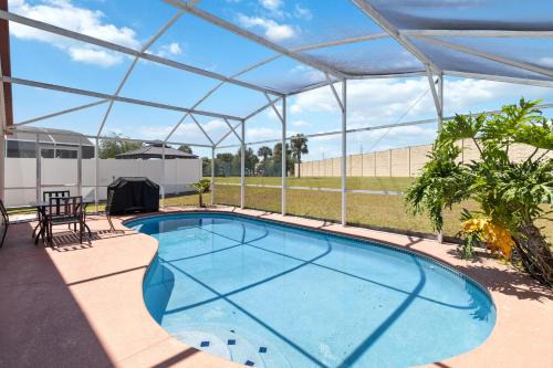 Lake Davenport Estates House | Great Community, Amazing Private Pool, Near Disney!