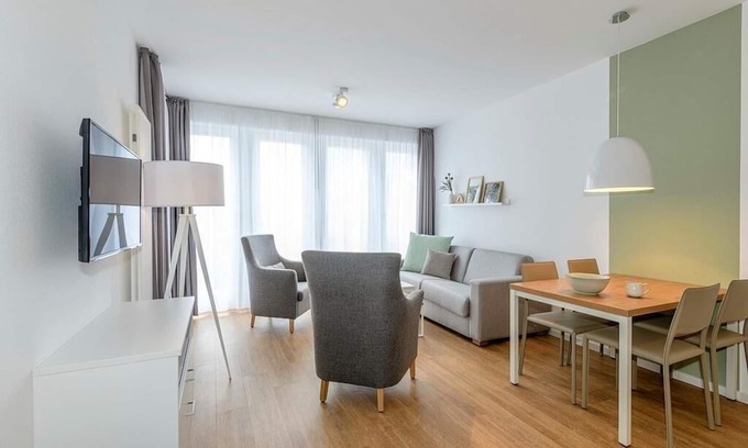 Bensersiel Apartment | Great 3-room family apartment in a quiet location with south-facing terrace near the beach