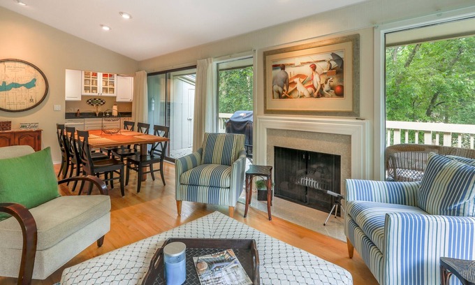 Fontana Condo | Great Family Getaway Condo in Abbey Springs - Shady Forest Retreat