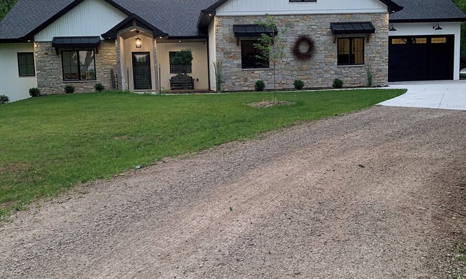 Forest Junction House | Great for entertaining 5 bedroom spacious home 17 miles from Lambeau Field.