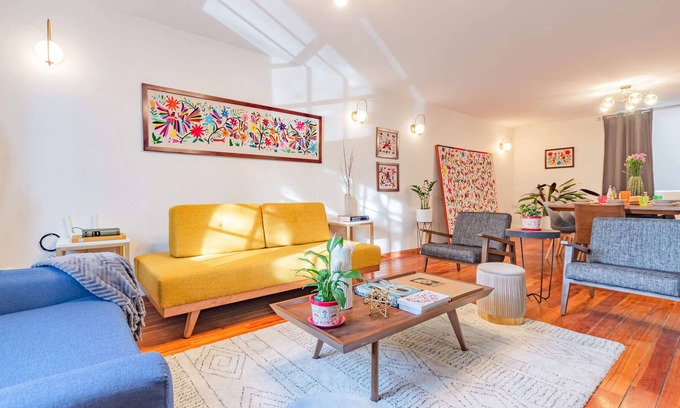 Miguel Hidalgo House | Great Group Stay, Patio & BBQ, Polanco 4 km Drive!