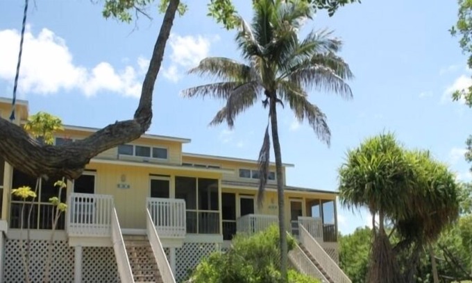 Placida Villa | Great Gulf view, community pool, community dock, free wifi at pool, boardwalk to the beach!