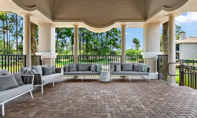 Southside Apartment | Great Location - A Perfect Place to Stay