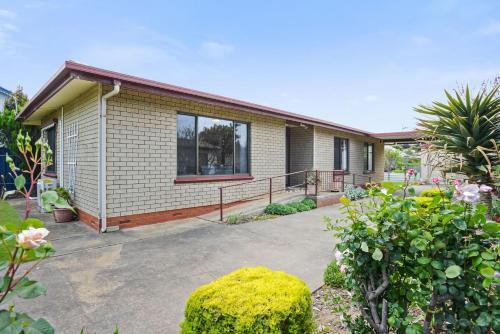 Victor Harbor House | Great Location Stay and Relax