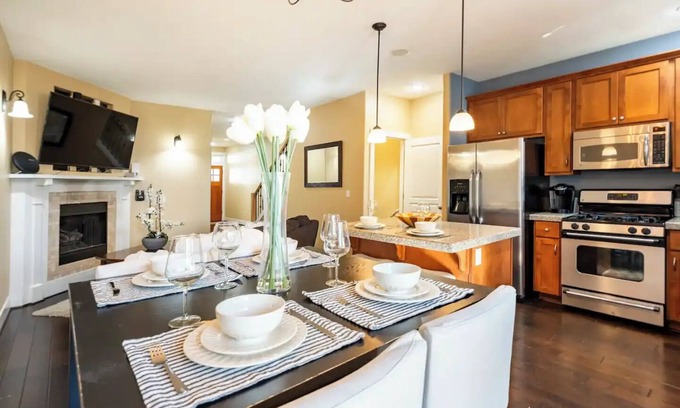 Beaverton House | Great Place To Come Stay