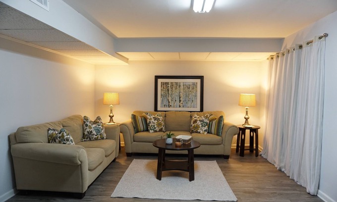 Peachtree City Apartment | Great Separate Apartment, 2 blocks from Lake Peachtree and golf cart paths!
