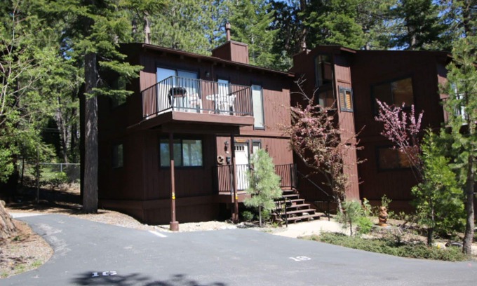 Lake Forest Condo | Great spot! North Lake Tahoe-St.Francis Lakeside #16, 4br/3ba, Pool,Tennis&more