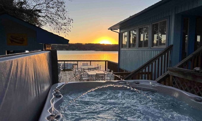 Lake of the Ozarks House | Great view, private dock boat/jetski options