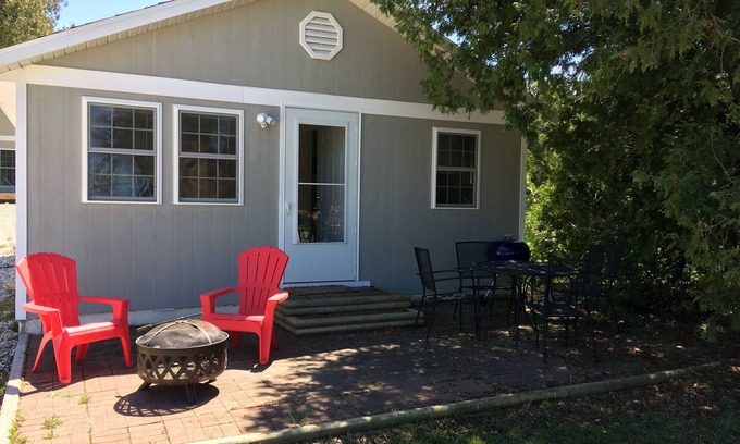 Gills Rock Cottage | Great water view in peaceful Northern Door