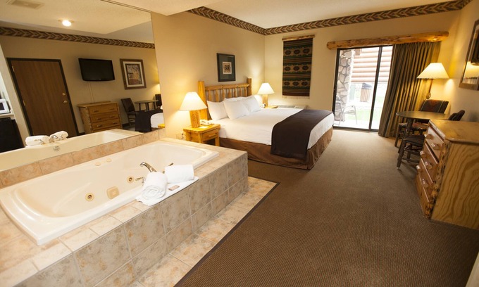 Lake Delton Resort | Great Wolf Lodge Wisconsin Dells