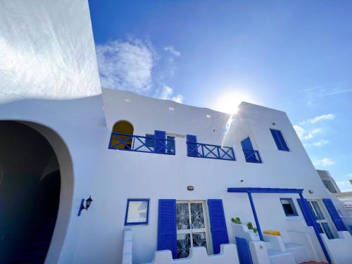 Magong Bed & Breakfast | Greek Frontier Villa