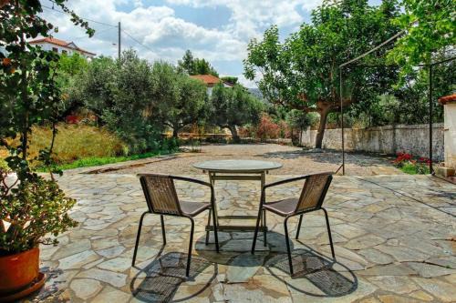 Kardamyli House | Green Blue