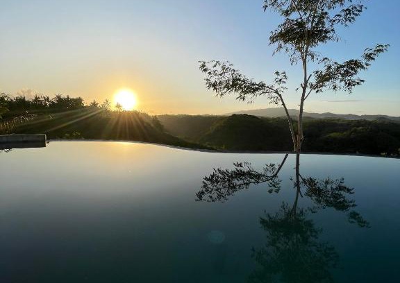Penida Island Hotel | Green Coco Suite