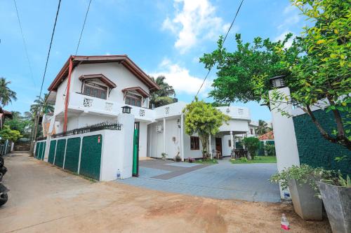 Daluwakotuwa Apartment | Green Gate House Apartments