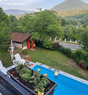 Lohovo Villa | Green Hill