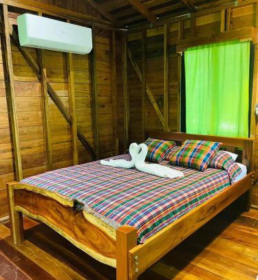 San Ignacio House | Green Jay Cabins
