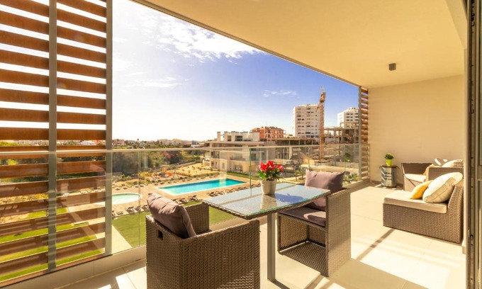 Correeira Apartment | Green La Vanoise By ALzira