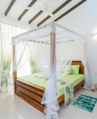 Polgasowita House | Green Retreat 2 Bedroom Hideout