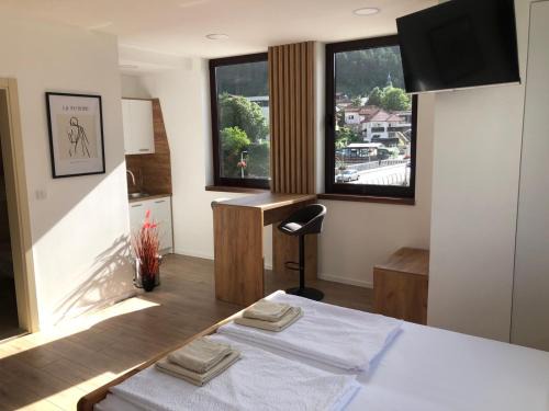 Konjic Apartment | Green River