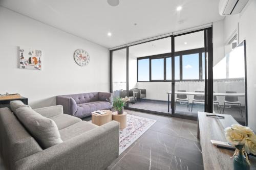 Wentworth Point Apartment | GREEN Skyline View2BR close to Easter Show