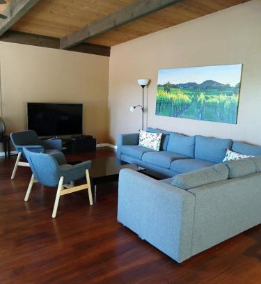 Graton House | Green Valley, Sonoma County Vacation Rental at a Working Winery