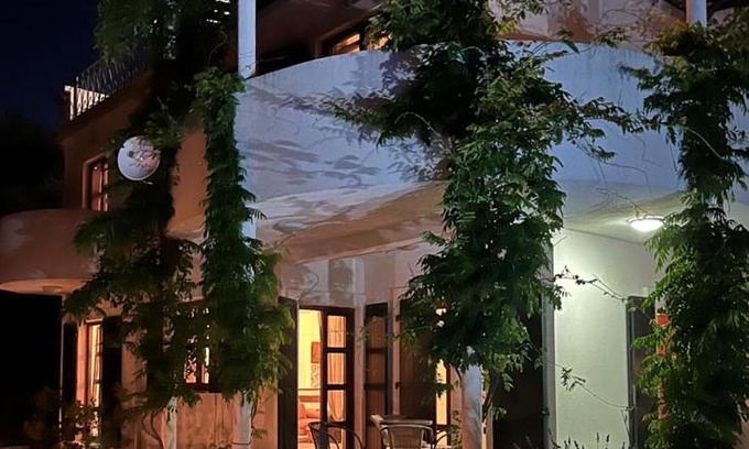 Susanj Villa | Green Villa in Olives