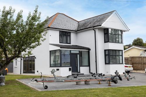 Bishopsteignton House | Greenacre - Close to beaches with Hydropool spa