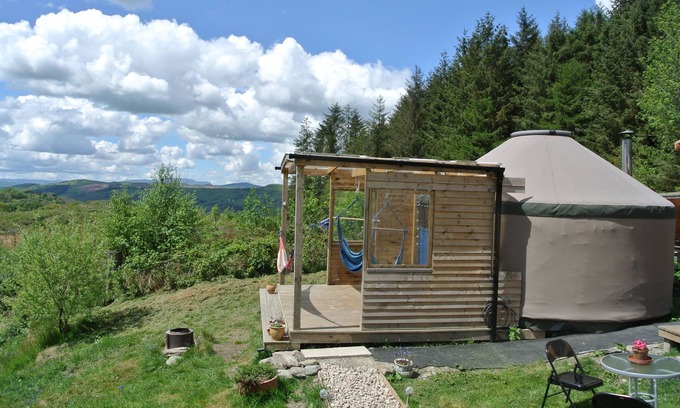Corwen Cabin | Greener Glamping Mountain Yurt North Wales - Sleeps 4 - Pet and Child Friendly
