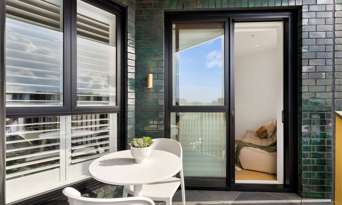Grey Lynn Apartment | Greenhouse Apartments by Urban Rest
