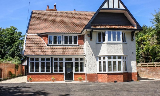 Burnham-on-Sea House | Greenlawns