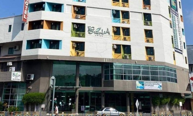 Pekan Melayu Hotel | Greenleaf Hotel