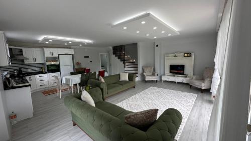 Trabzon Villa | Greenplain Smurf